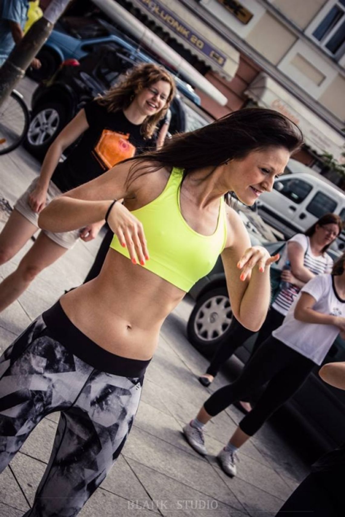 Fotoreportaż z pierwszych plenerowych zajęć &quot;ZOla&quot; Zumba (r) Fitness