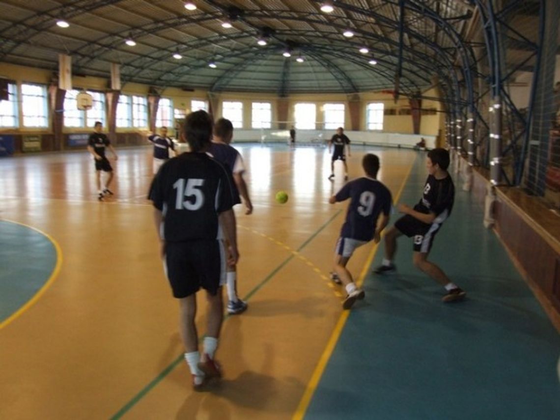 Futsal: Trzech kandydatów do tytułu