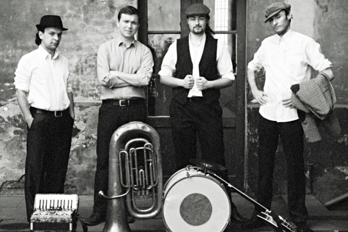 Hańba i inne atrakcje opuszczonej ulicy Hańba i inne atrakcje opuszczonej ulicy