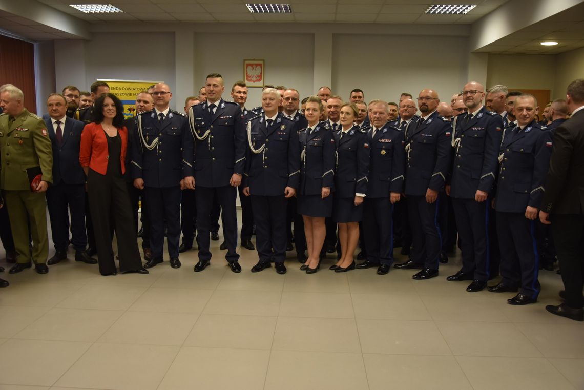 Insp. Tomasz Jędrzejczyk odchodzi na emeryturę, stery przejmuje mł. insp. Przemysław Mazurkiewicz