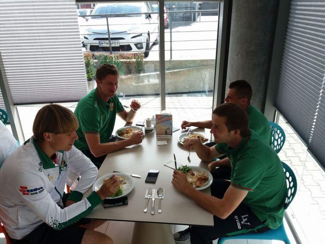 Jadłospis dostosowany dla sportowców Jadłospis dostosowany dla sportowców