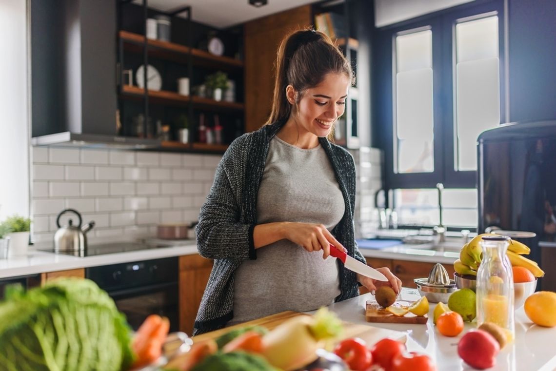 Jakie suplementy warto przyjmować w ciąży?