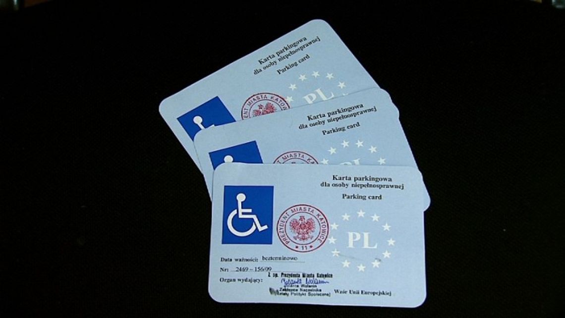 Karty ważne 7 miesięcy dłużej Karty ważne 7 miesięcy dłużej