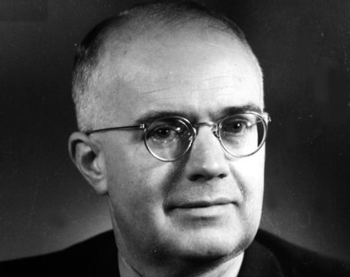 Komunistyczny agent pozostanie patronem