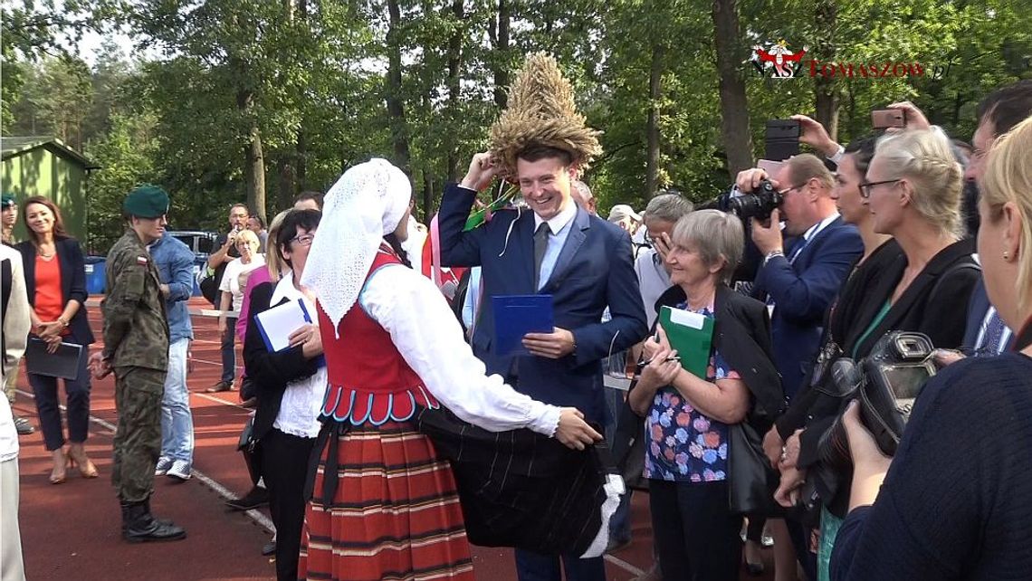 Konkurs na najładniejszy wieniec dożynkowy o nagrodę Prezydenta RP