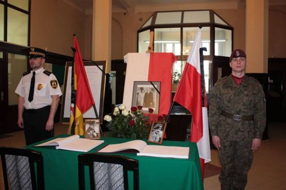 Ku czci ofiar Ku czci ofiar