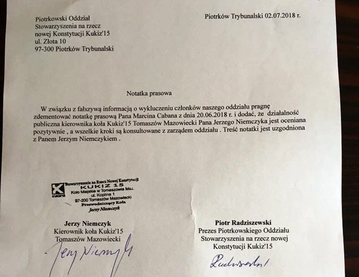 Kukiz przy ping pongowym stole Kukiz przy ping pongowym stole