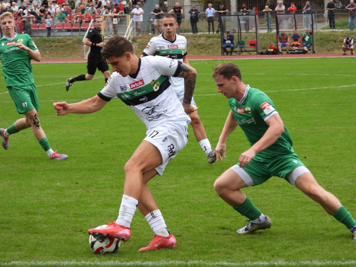 Lechia prowadziła, ale przegrała 1:2 po dwóch ciosach w siedem minut