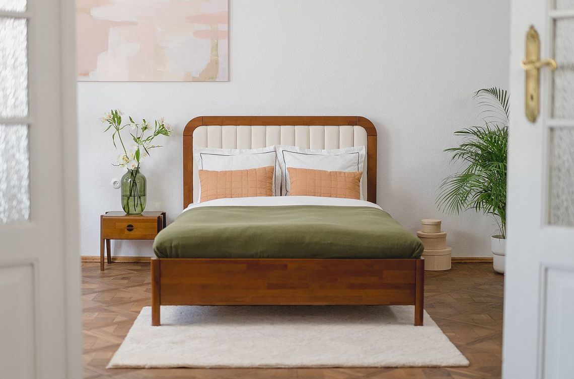 Łóżka drewniane – meble, dzięki którym stworzysz sypialnię swoich marzeń!
