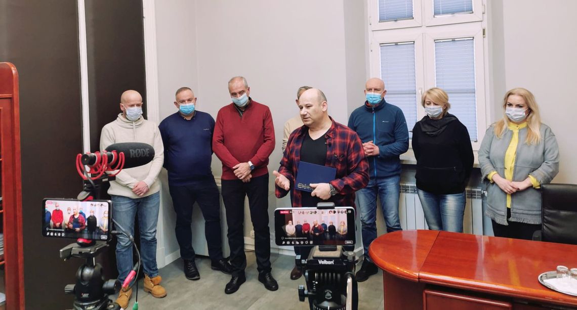 Ludzi dobrej woli jest więcej, także w Tomaszowie – briefing prezydenta