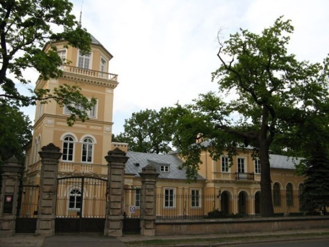 Majątek Ostrowskich jednak majątkiem miasta?