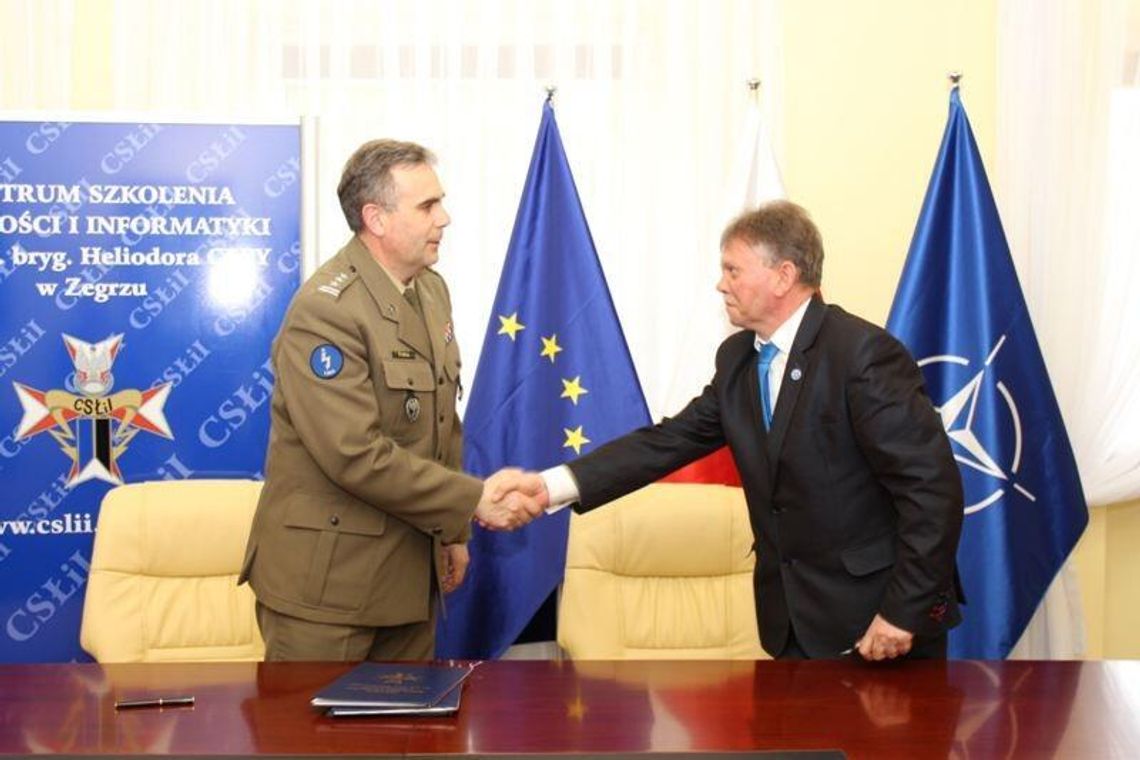 „Mechanik” bliżej wojska. Porozumienie z CSŁiI w Zegrzu ujednolica szkolenie klas mundurowych „Mechanik” bliżej wojska. Porozumienie z CSŁiI w Zegrzu ujednolica szkolenie klas mundurowych