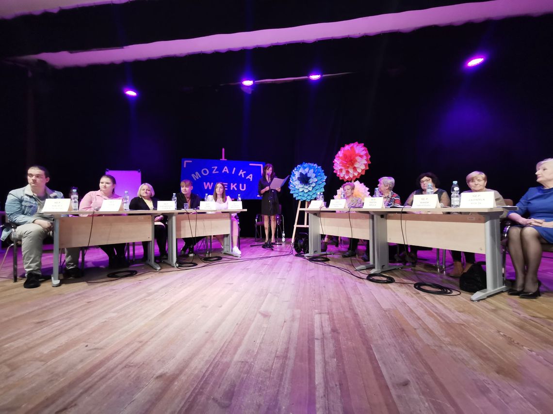 Międzypokoleniowe rozmowy w Tkaczu