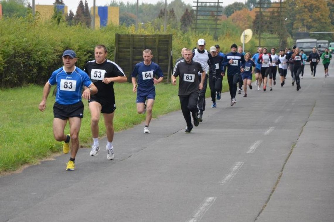 Mistrzostwa Wojsk Lądowych grupy IV w biegach przełajowych. Nowy Glinnik