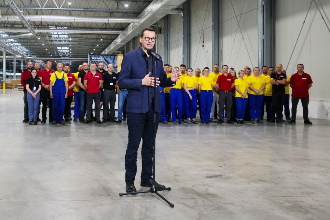 Morawiecki: chcemy zaproponować program pozwalający ściągnąć inwestycje do średnich miast