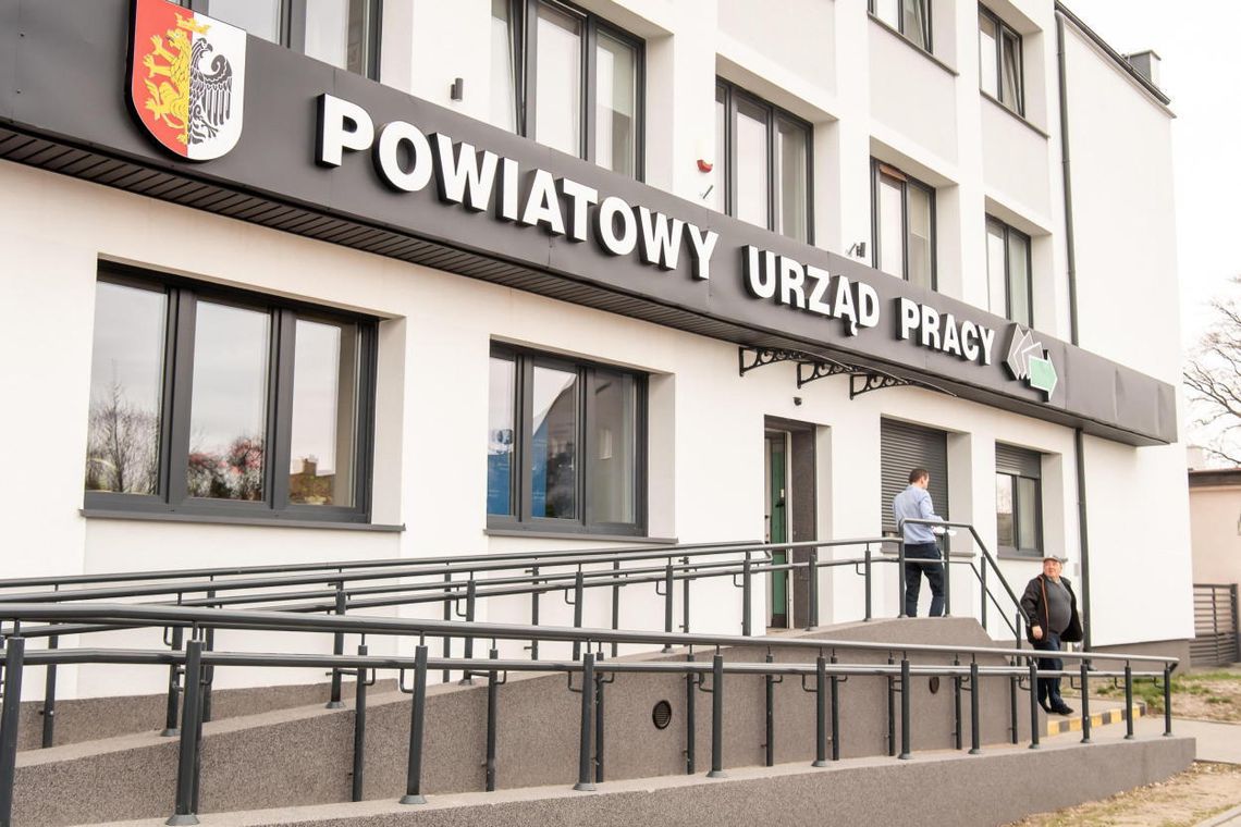 MRPiPS: szacowana stopa bezrobocia w sierpniu wyniosła 5 proc.