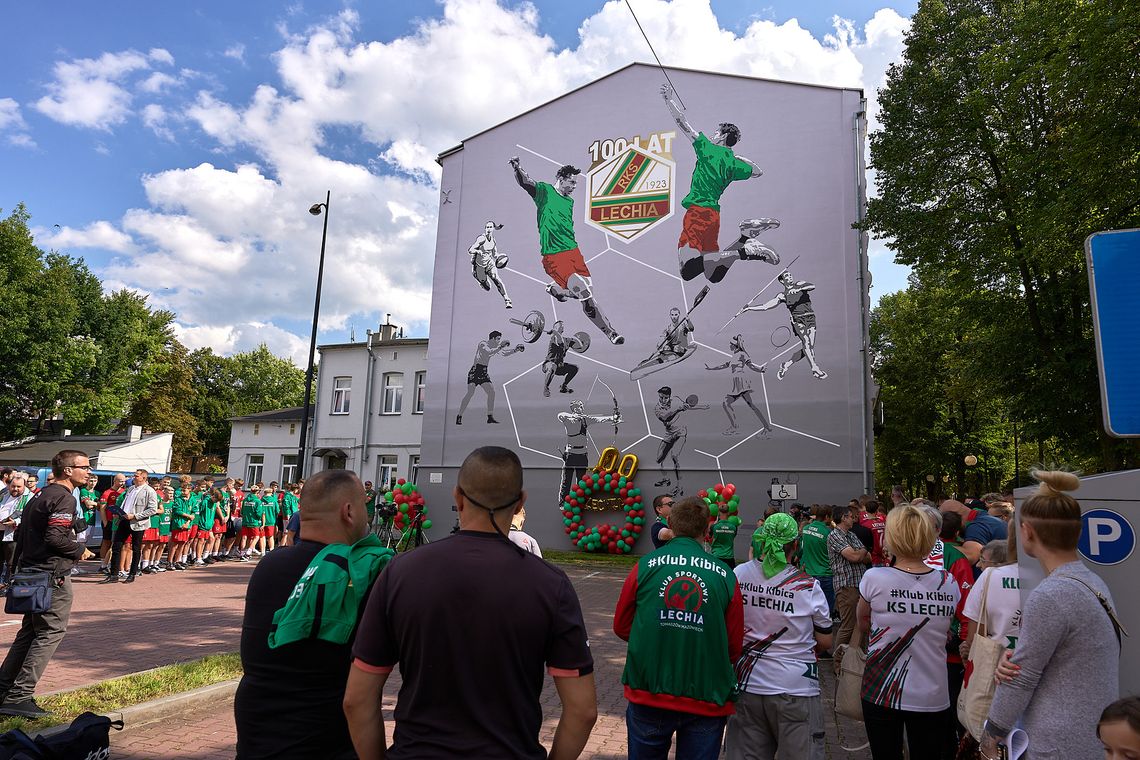 Mural na 100-lecie RKS Lechia odsłonięty