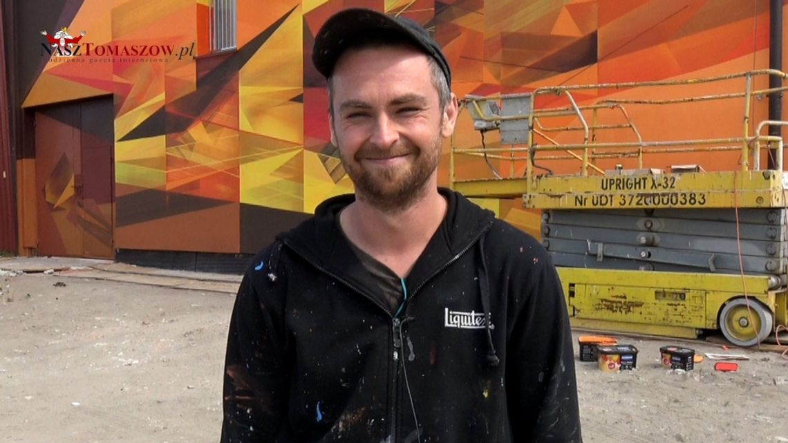 Mural na budynku Firmy AGAWA