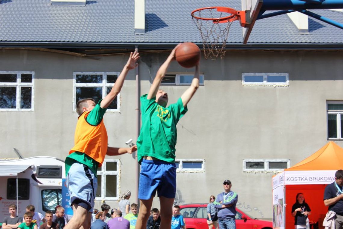 Niewiadów Basket Cup 2012  - relacja