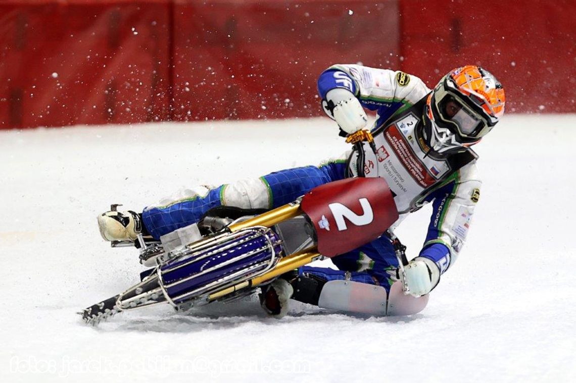 Nikita Bogdanov wywalczył w Tomaszowie Mazowieckim tytuł Indywidualnego Mistrza Europy w żużlu na lodzie