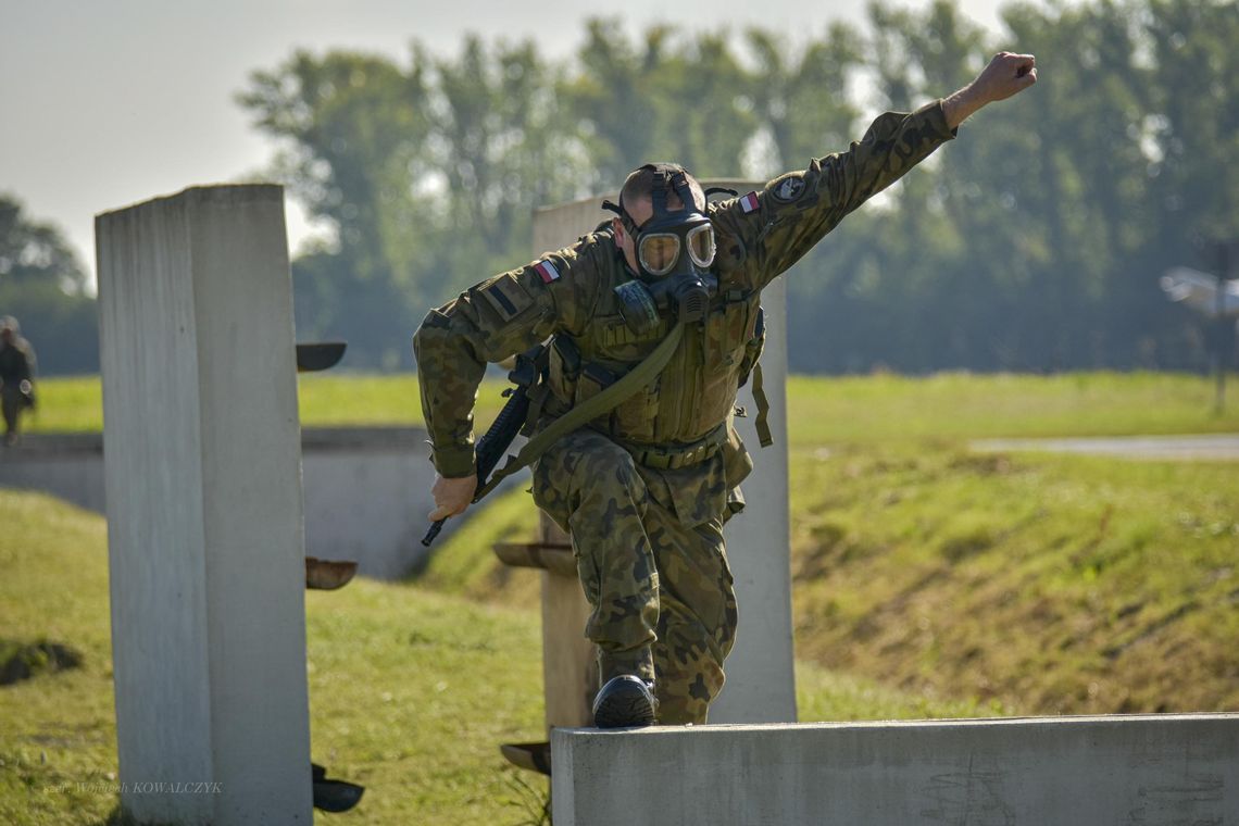 Noc, która uczy czujności. Reportaż z całodobowych ćwiczeń 1. Batalionu Kawalerii Powietrznej