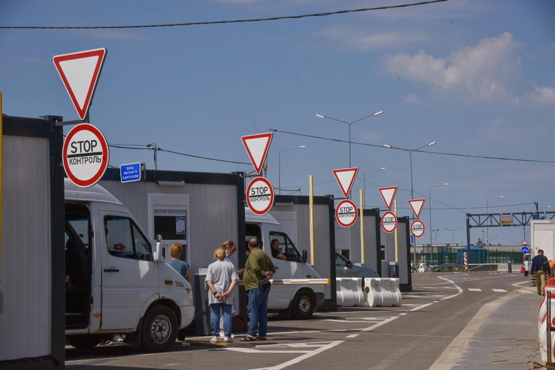 Od początku wojny z Ukrainy do Polski wjechało 7,261 mln osób, wyjechało ponad 5,459 mln osób