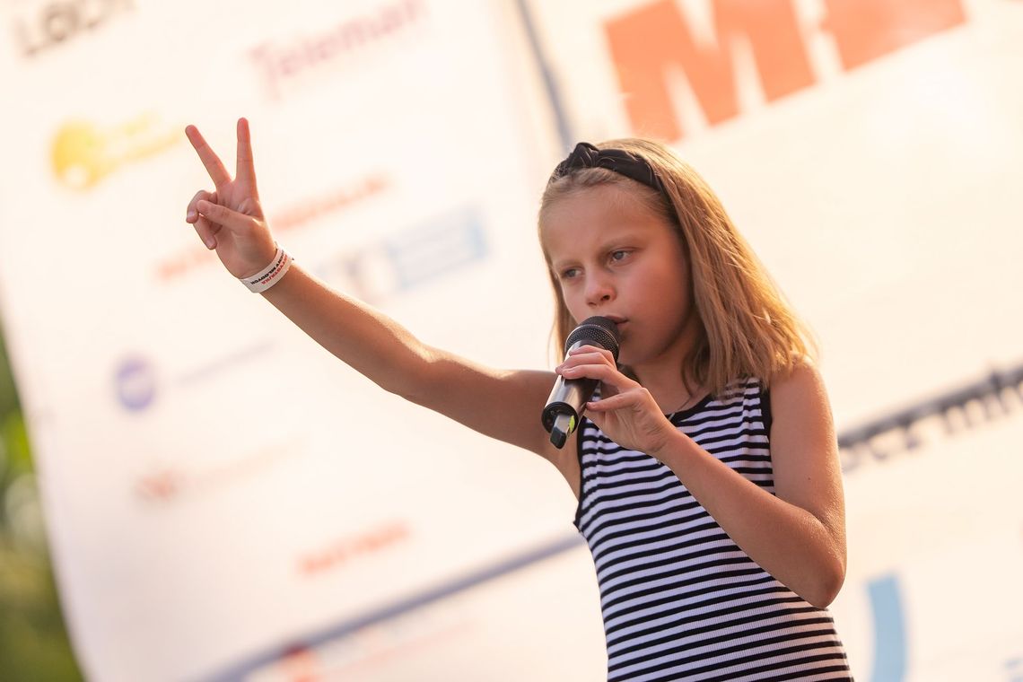 Oddajemy Scenę Młodym w Galerii Tomaszów – trzecia odsłona i wielki finał już wkrótce!