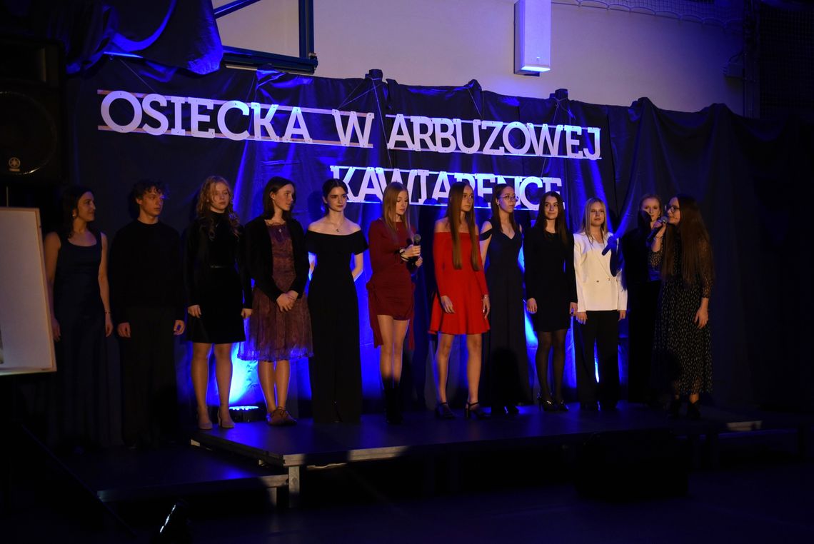 Osiecka w „Arbuzowej Kawiarni”. Nastrojowy wieczór w II LO przed Świętem Patrona Osiecka w „Arbuzowej Kawiarni”. Nastrojowy wieczór w II LO przed Świętem Patrona
