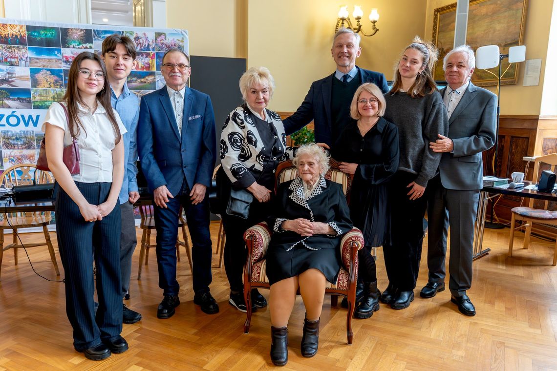 Pani Zofia Biernacka uhonorowana tytułem „Zasłużony dla Miasta Tomaszowa Mazowieckiego”