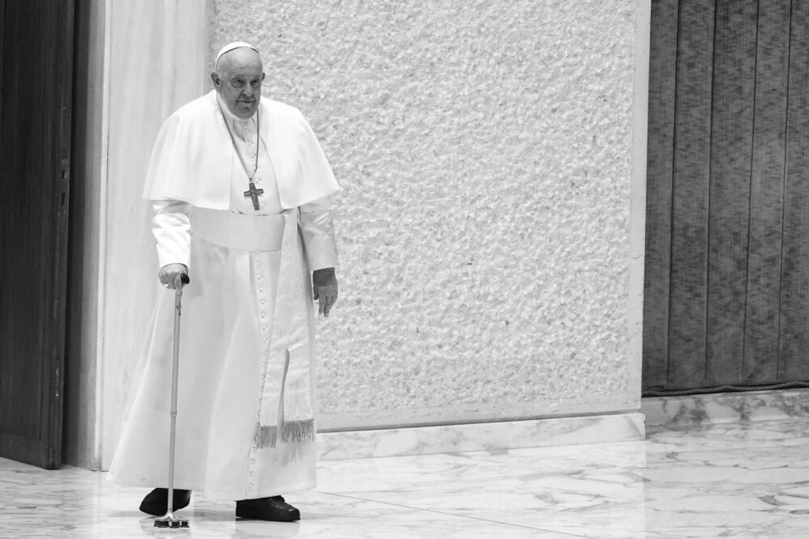 Papież Franciszek zmarł w poniedziałek o 7.35