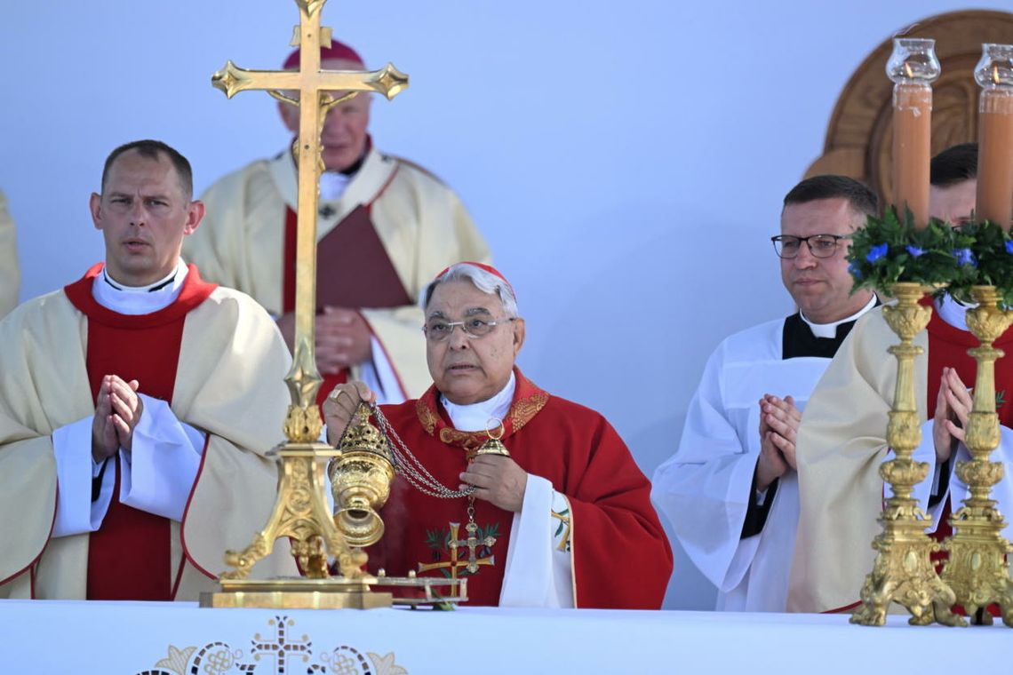 Papież włączył Józefa i Wiktorię Ulmów oraz ich siedmioro dzieci do grona błogosławionych