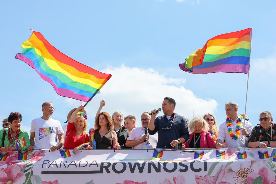 Parada Równości ruszyła ulicami Warszawy