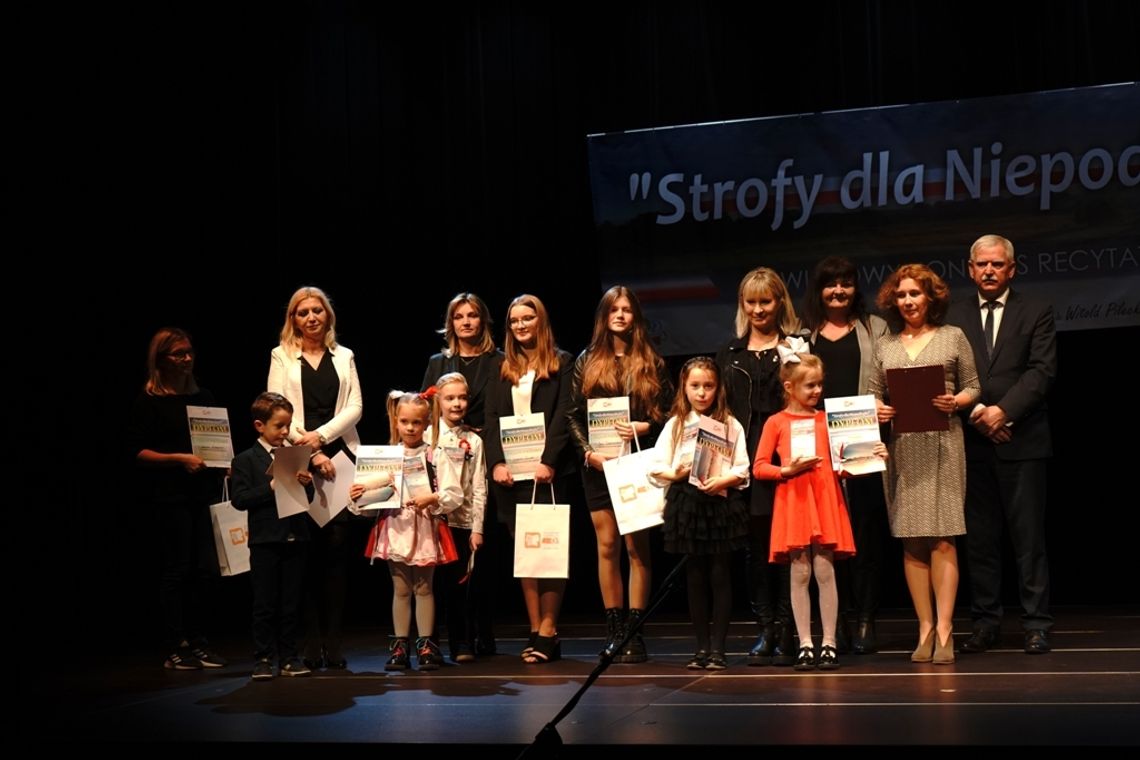 Patriotyczny Konkurs Recytatorski w PCAS-ie