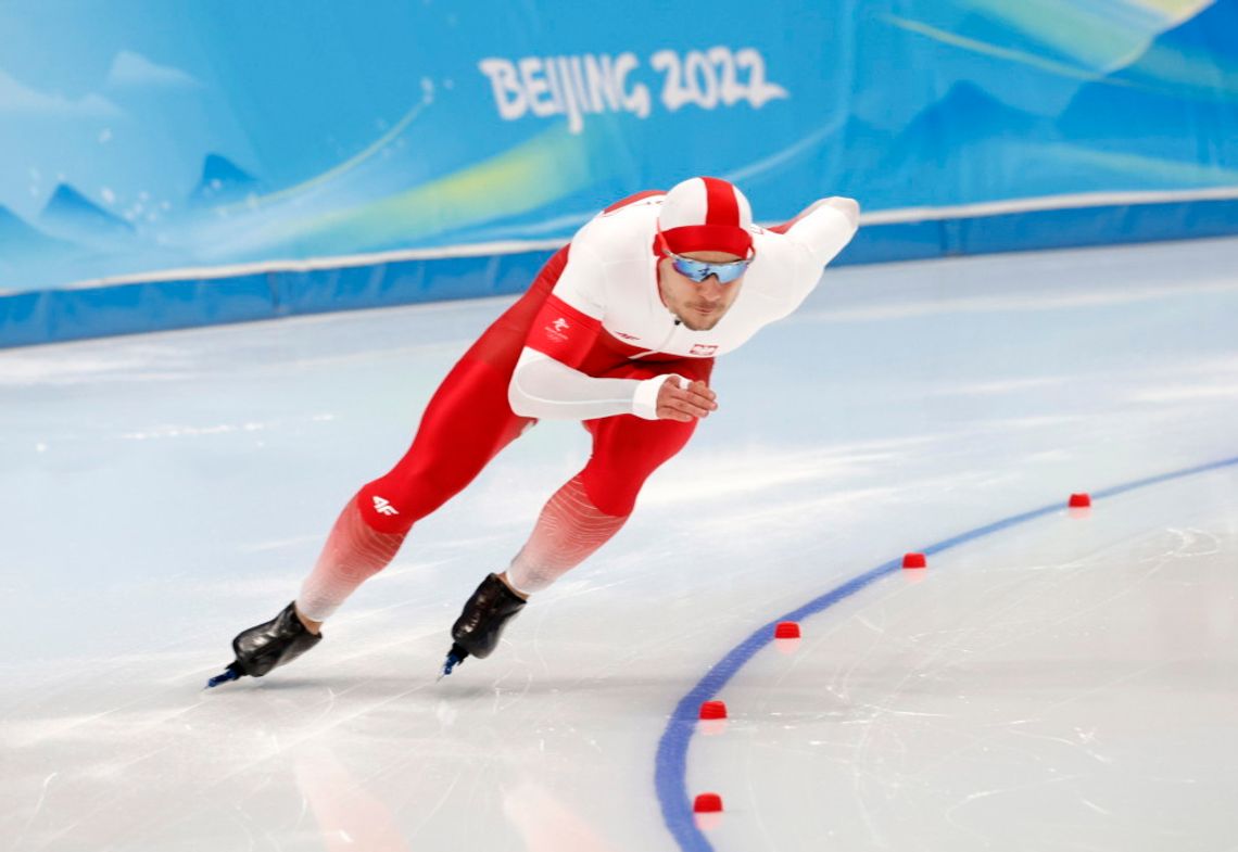 Pekin: łyżwiarstwo szybkie - Michalski piąty na 500 m. Tomaszowianin, Damian Żurek po bardzo dobrym występie jedenasty