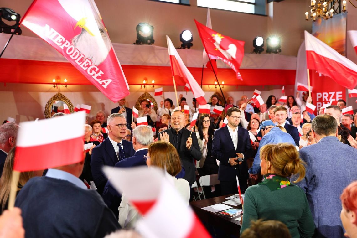 Piotrków. „To już nie kryzys, to zapaść”. Czarnek o demografii, mieszkaniach i przyszłości młodych