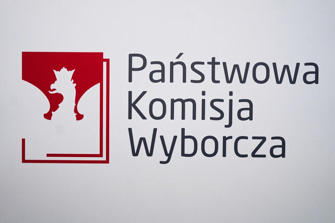 PKW: Trzaskowski (31,36 proc.) i Nawrocki (29,54 proc.) w drugiej turze wyborów
