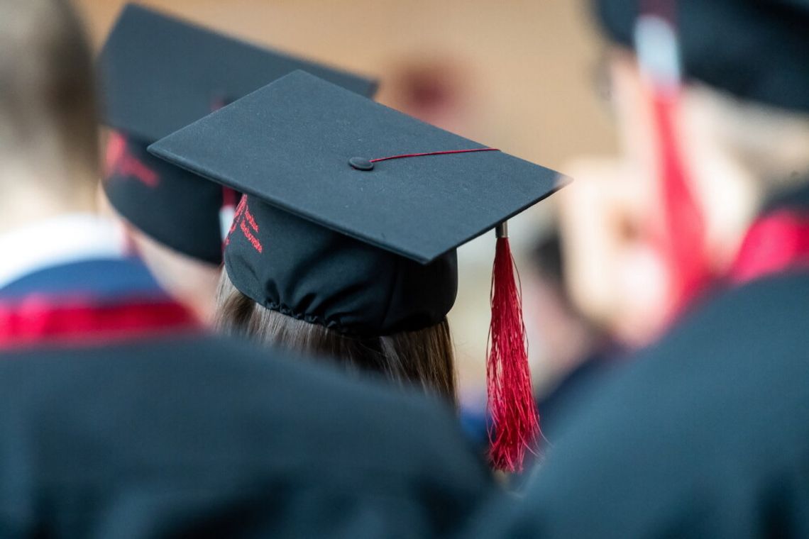 Polskie uczelnie z pomysłami na zapobieganie rezygnacji studentów Polskie uczelnie z pomysłami na zapobieganie rezygnacji studentów