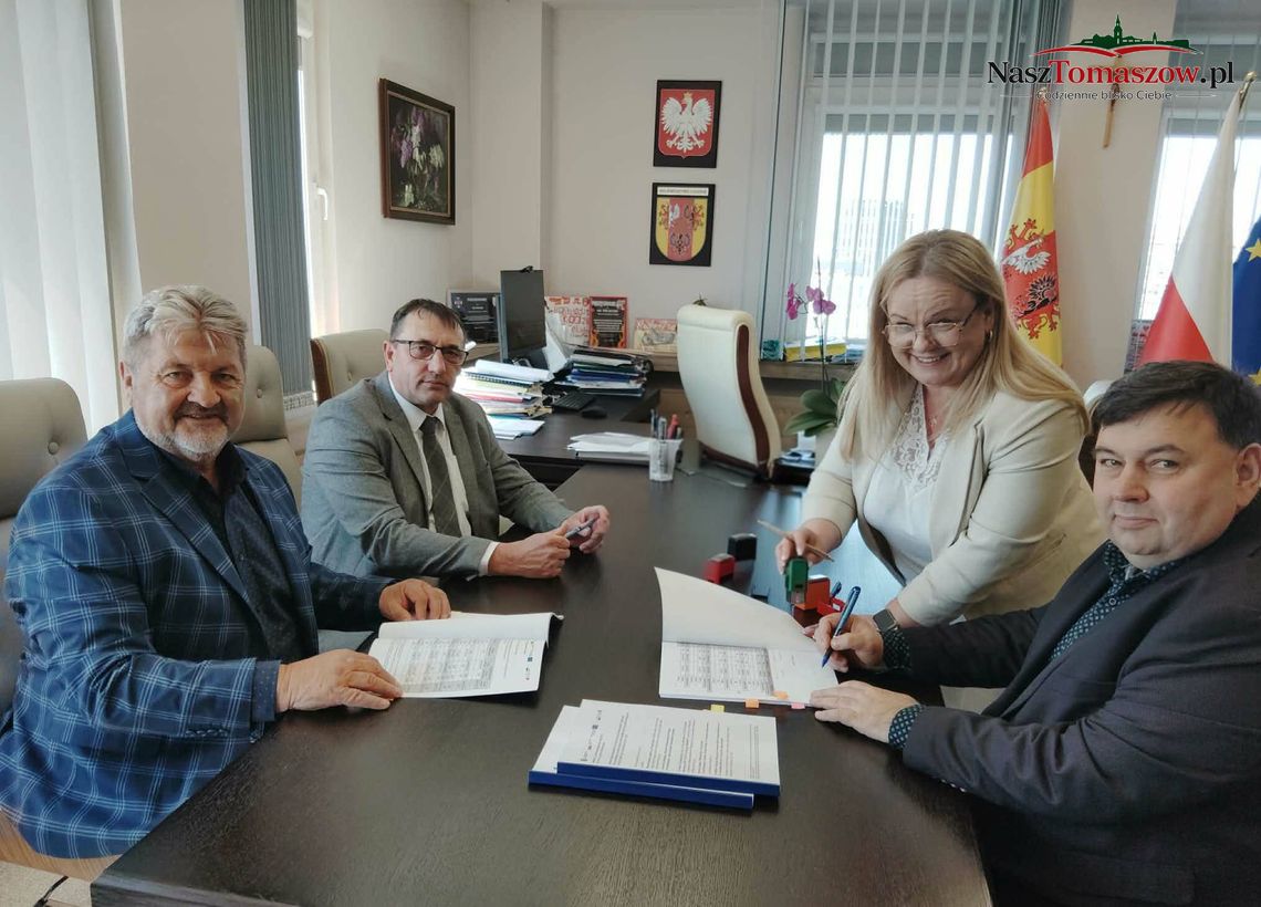 Ponad 5,3 mln zł dla szkół w Tomaszowie. Powiat stawia na zawodowców i edukację włączającą