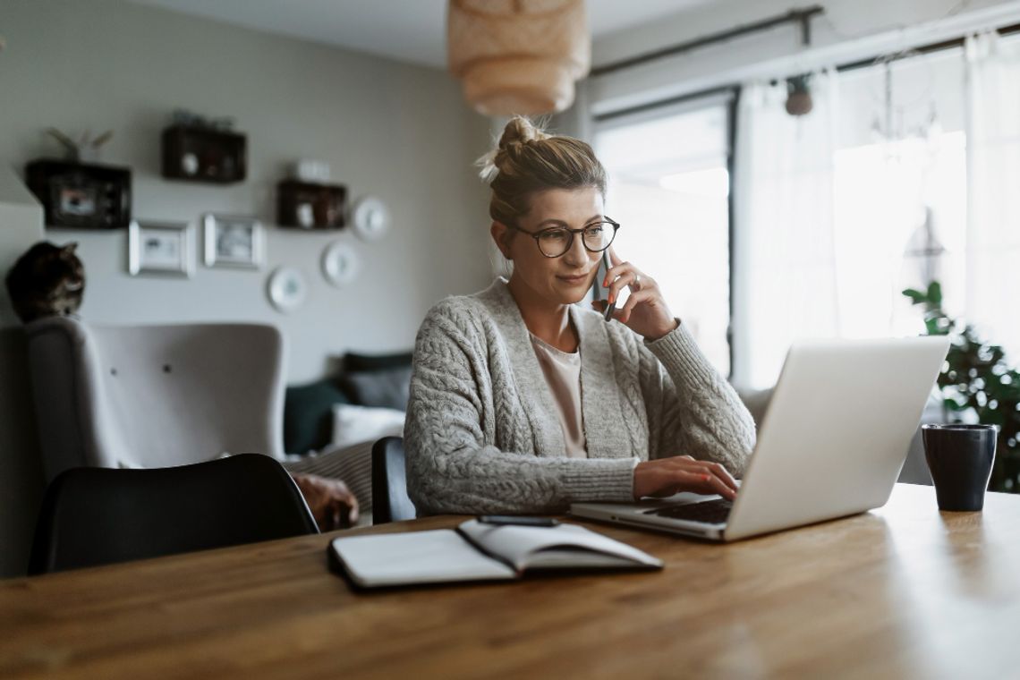 Praca zdalna i hybrydowa w księgowości – jak zapewnić płynność procesów i bezpieczeństwo danych? Praca zdalna i hybrydowa w księgowości – jak zapewnić płynność procesów i bezpieczeństwo danych?