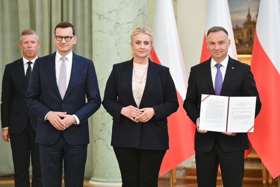 Prezydent podpisał ustawę o bezpłatnych lekach dla dzieci do lat 18 i dla seniorów powyżej 65 lat