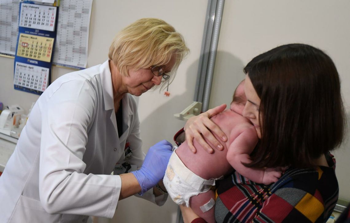 Prof. Pinkas: w ciągu 5 lat liczba niezaszczepionych dzieci wzrosła o połowę