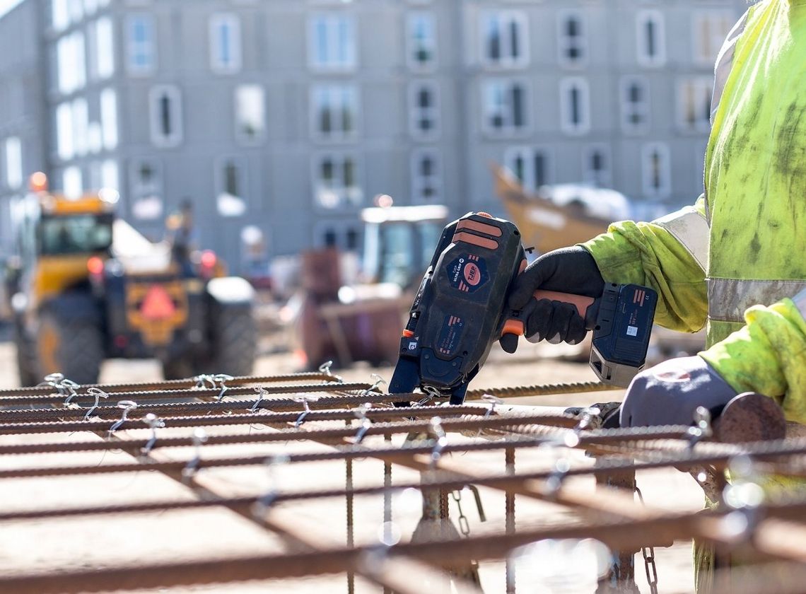 Profesjonalne narzędzia TJEP – wydajność, precyzja i niezawodność na budowie