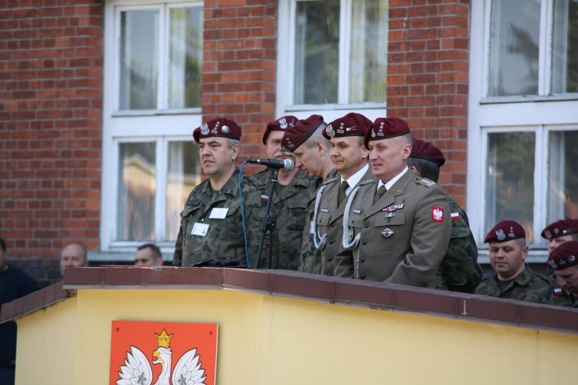 Przekazanie obowiązków dowódcy 7 pułku Ułanów Lubelskich Przekazanie obowiązków dowódcy 7 pułku Ułanów Lubelskich