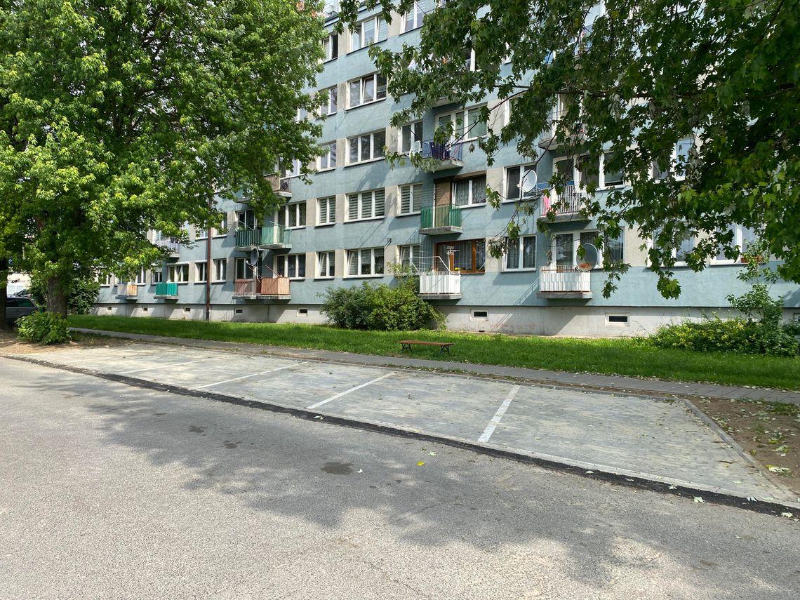 Dzięki Radnemu Batorskiemu powstały nowe miejsca postojowe wzdłuż ul. Koplina