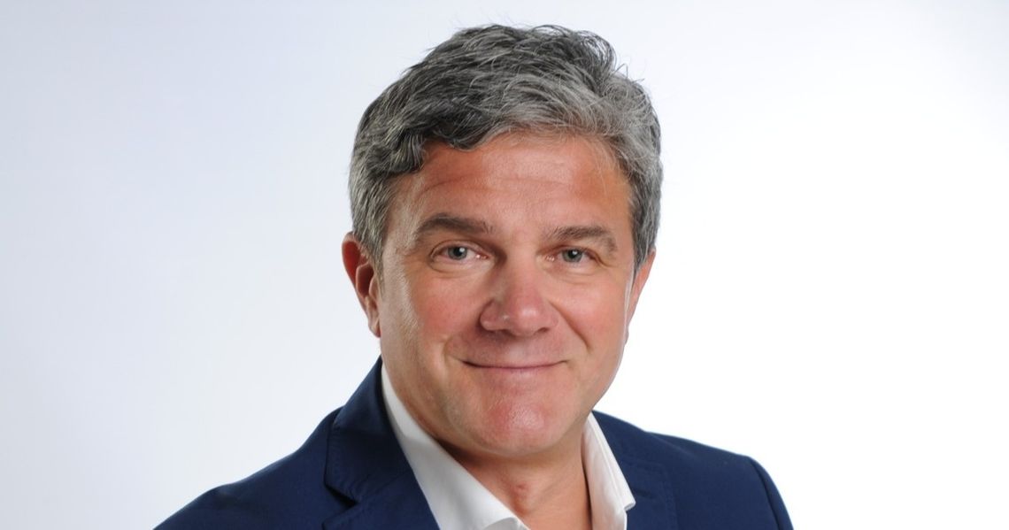 Radny, firma i gminne zlecenie. Podręcznikowy przykład utraty mandatu