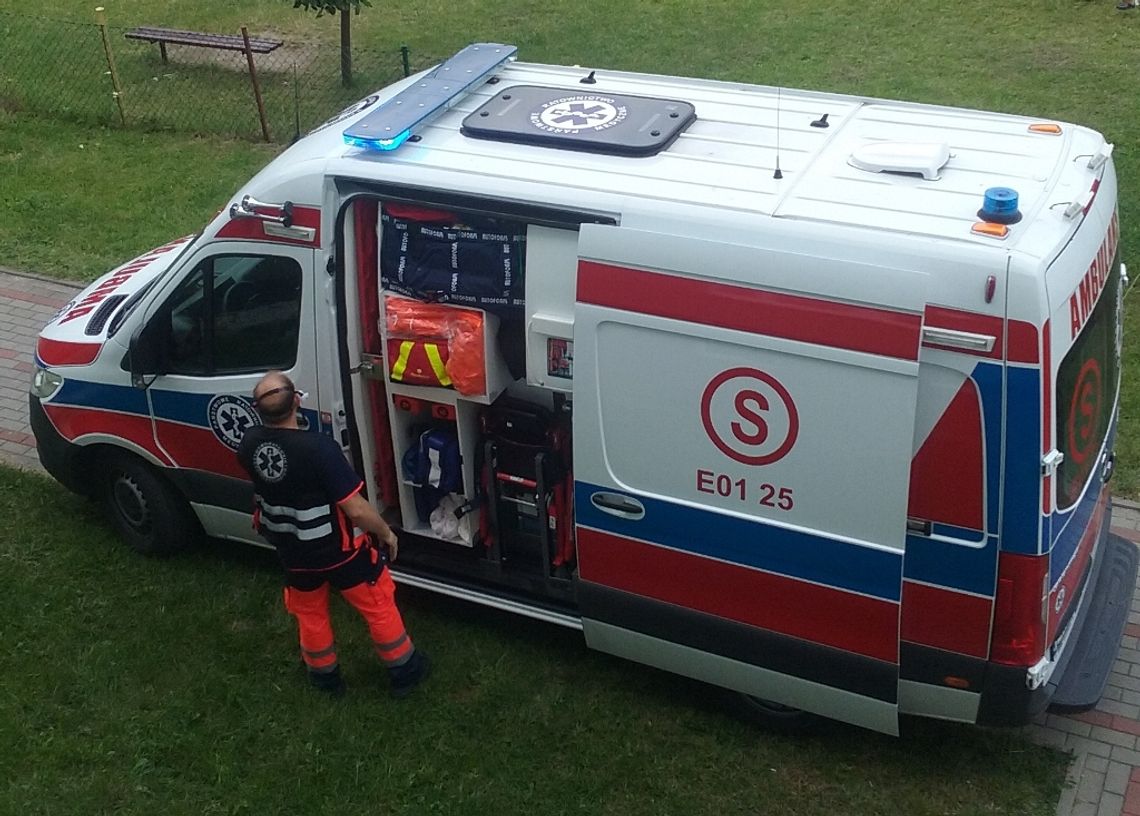 Ratownicy medyczni w karetkach zamiast lekarzy