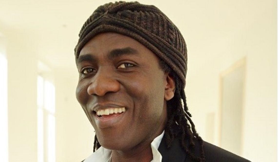 Richard Bona zagra w Wytwórni