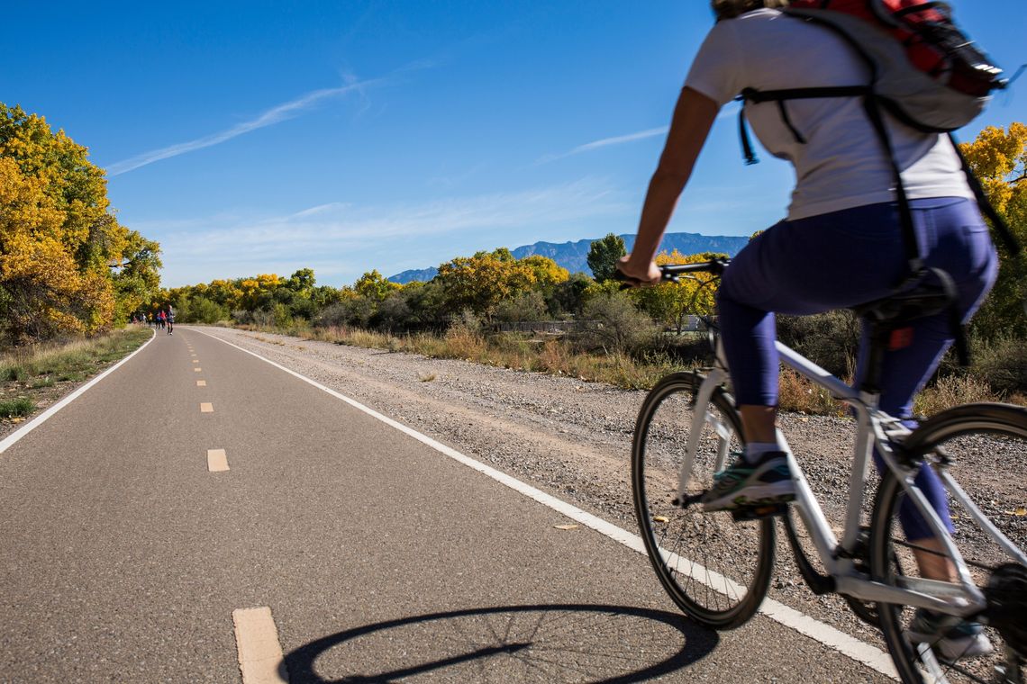 Rower czy rowerek treningowy – co wybrać?