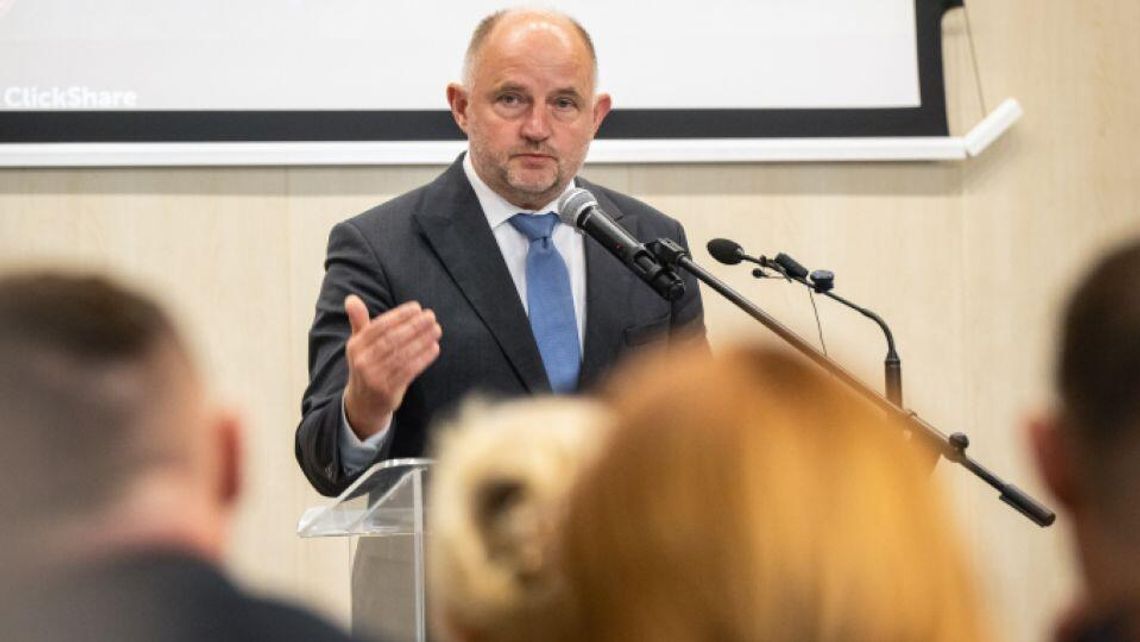 Samorządowcy zrzeszeni w Komitecie Regionów żądają decentralizacji polityki spójności Samorządowcy zrzeszeni w Komitecie Regionów żądają decentralizacji polityki spójności