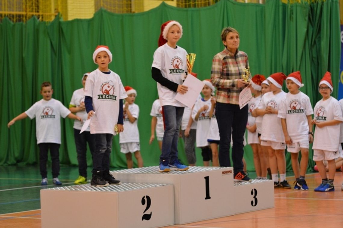 " SIATKARSKIE  MIKOŁAJE " w obiektywie Anny Żak